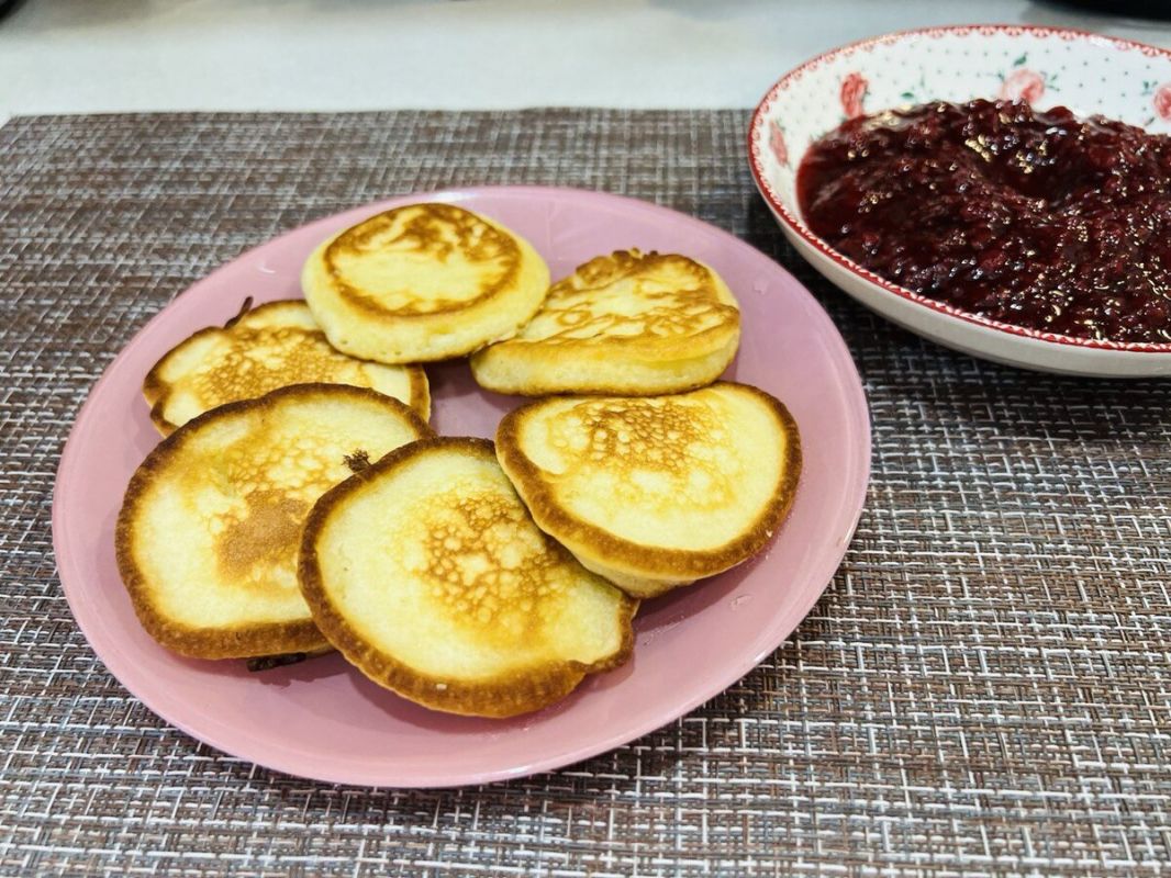 Уютные оладьи на завтрак: простой и вкусный рецепт