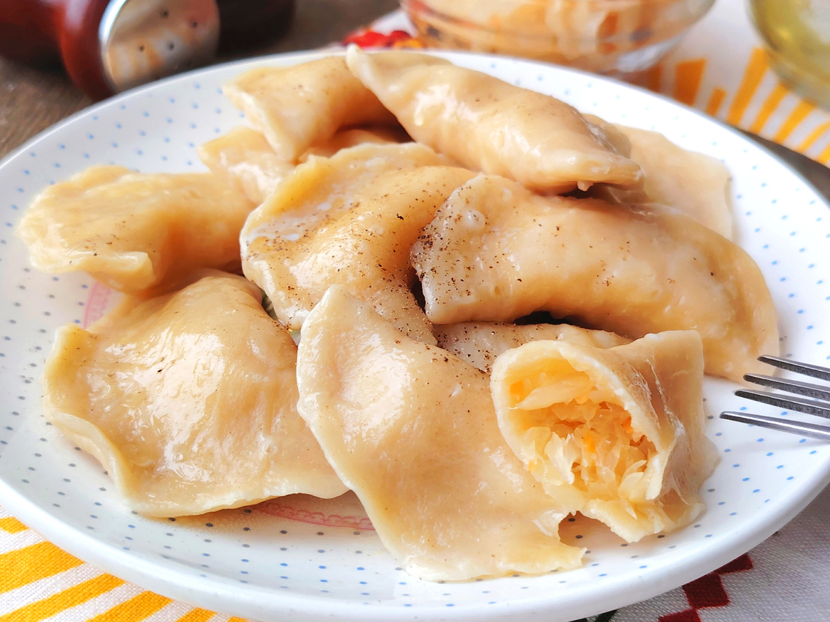 Как приготовить идеальные вареники с капустой: пошаговое руководство