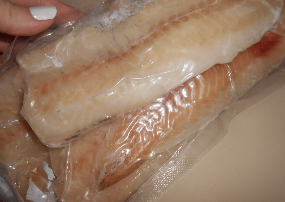 Замороженный минтай из Светофора после разморозки оказался водянистым и дорогим опытом