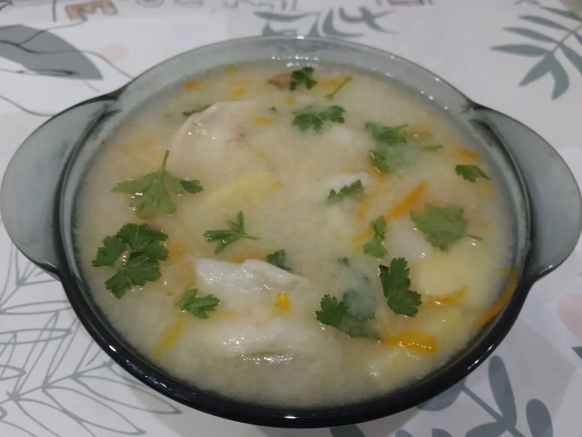 Настоящий уют в тарелке: картофельный суп с пельменями