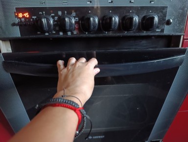 Эффективные способы быстрой чистки духовки за 10 минут