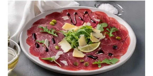 Классика итальянской кухни: как приготовить карпаччо из мяса и рыбы