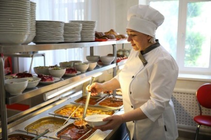 Эксперты СКФУ раскрыли секреты здорового питания для школьников