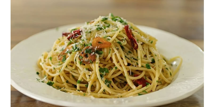 Спагетти аглио э олио: быстрое и вкусное итальянское блюдо