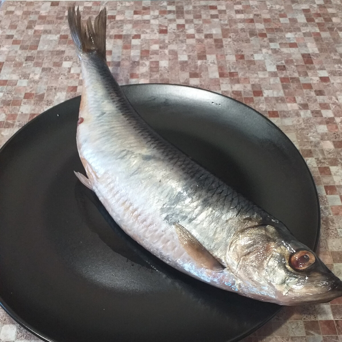 Как приготовить нежный паштет из сельди с овощами и сыром