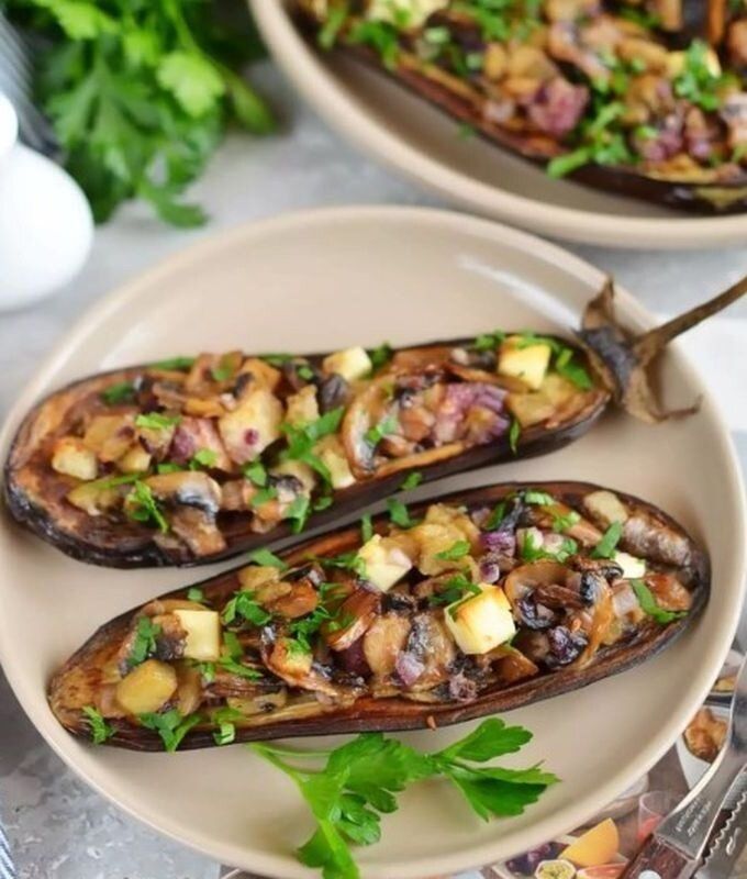 Нежные баклажаны с грибным фаршем: рецепт, который покорит сердца