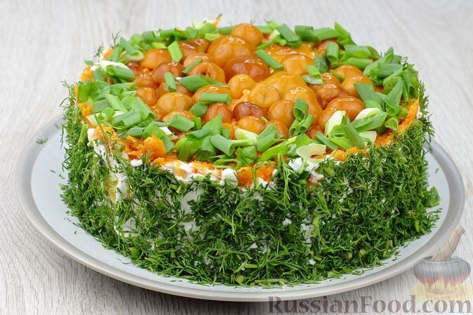 Салаты на любой вкус: от классики до оригинальных сочетаний