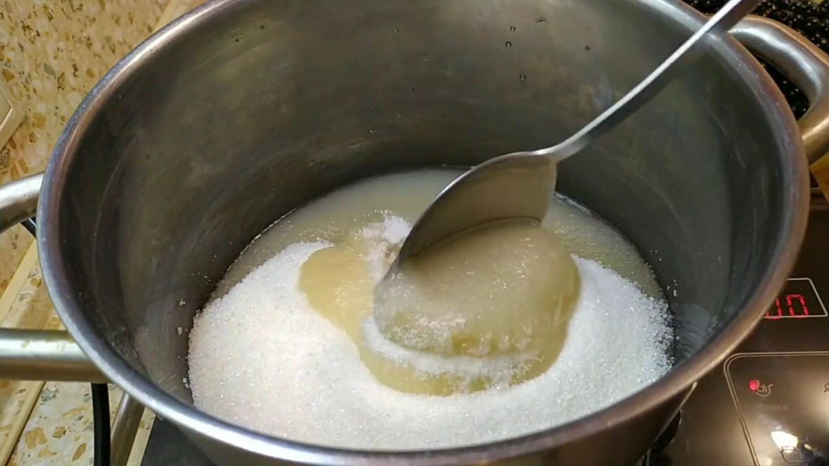 Пятиминутное варенье из черной смородины: два уникальных рецепта