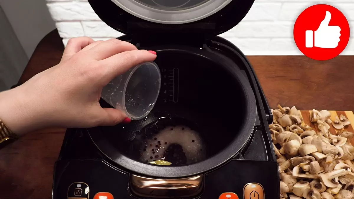 Оригинальная закуска: маринованные шампиньоны в мультиварке