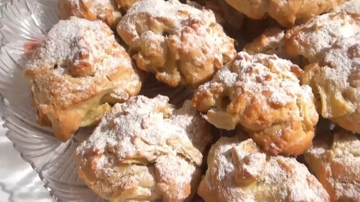 Нежное яблочное печенье: ароматный десерт для всей семьи