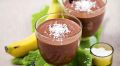 Непревзойденный шоколадный смузи с бананом и кокосом
