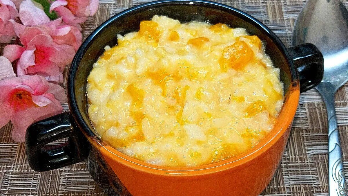 Тыквенная рисовая каша: простой и полезный завтрак для всей семьи