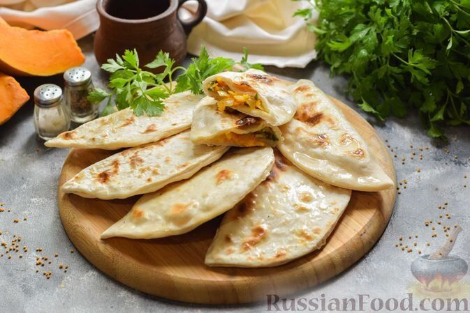 Тыквенная феерия: 5 уникальных рецептов для уютного ужина